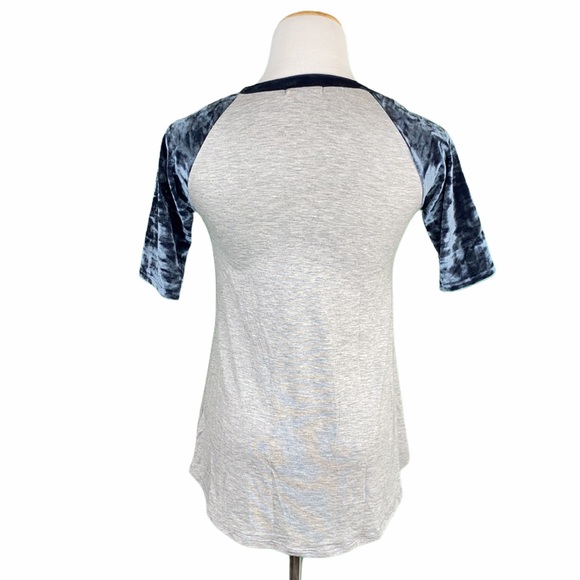 Navy/Gray Crushed Velvet Short Sleeve Tee - Picture 6 of 8